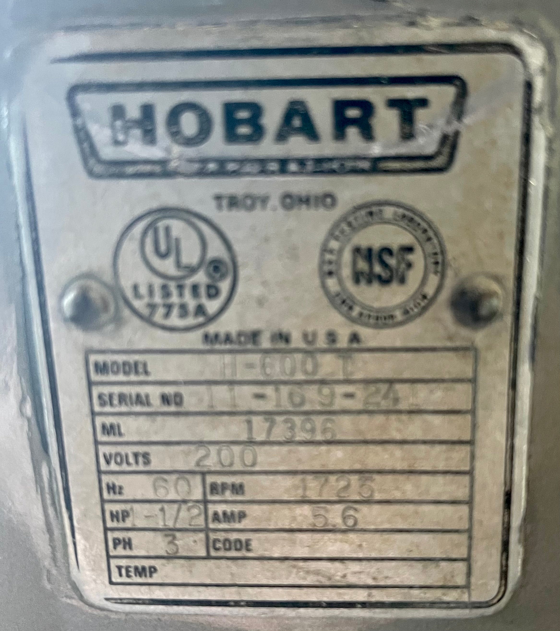 Hobart H600T 60 quart mixer comes with stainless steel bowl and one attachment